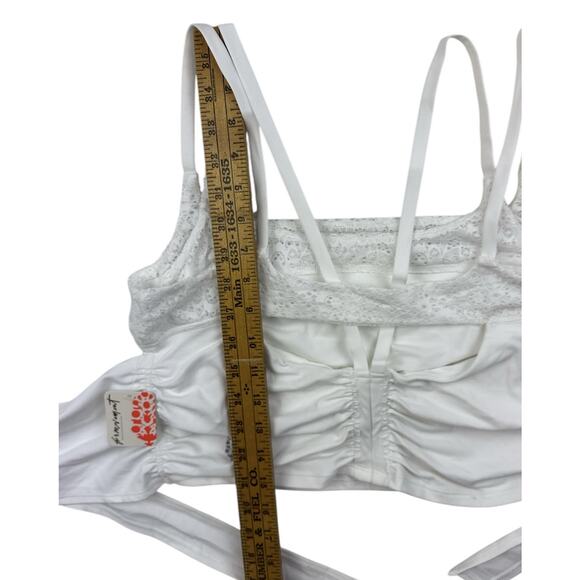 NWT Free People Fp Movement Crowd Pleaser Cami White Dbl Straps Lace Women’s XL - Picture 13 of 13